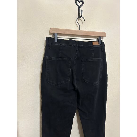 Judy Blue Size 11/30 Pull On Super Jeans Black Flare Leg Denim Pants - Picture 8 of 9